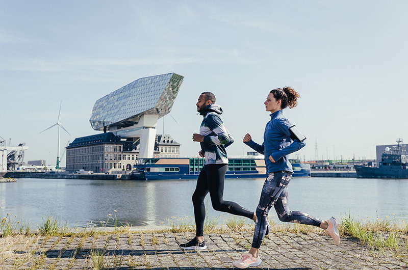 Hoe kleed je je voor, tijdens en na een marathon? A.S.Adventure