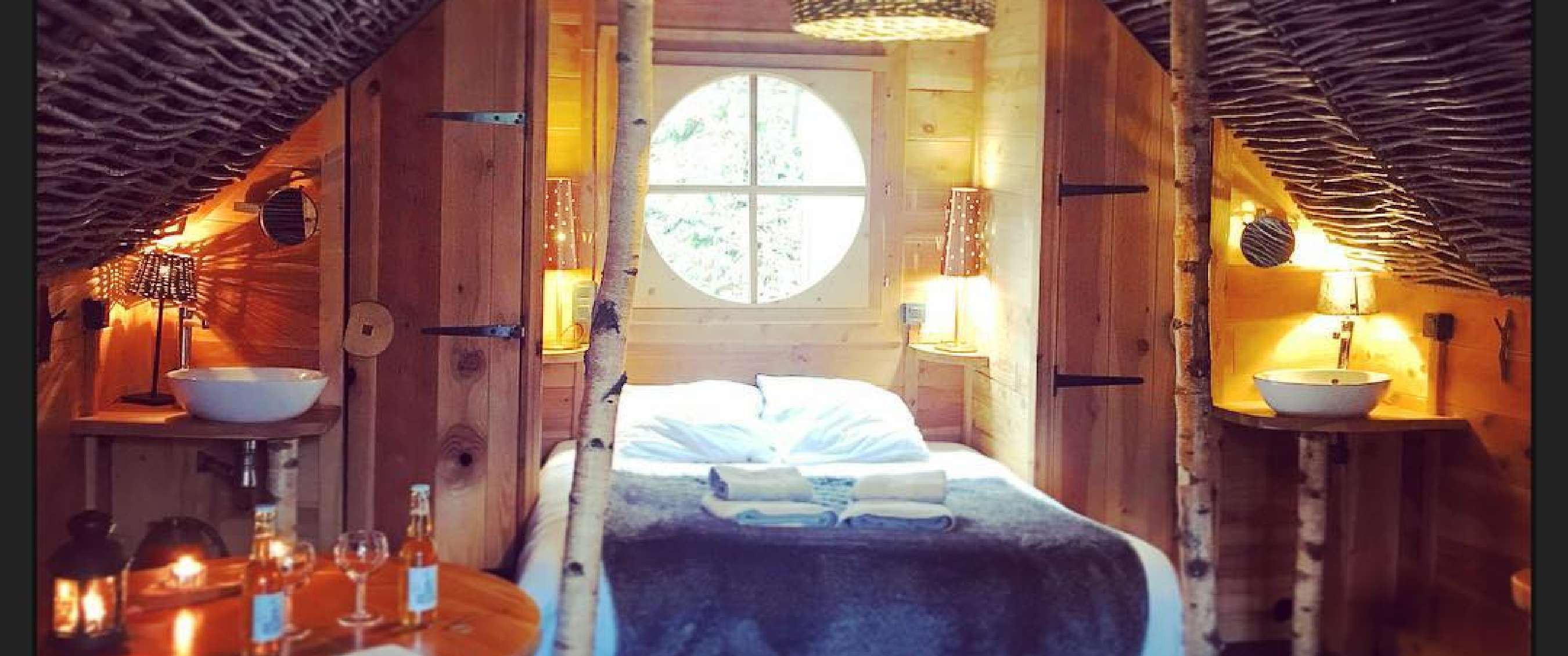 Cabane dans les arbres Les Cabanes de Rensiwez