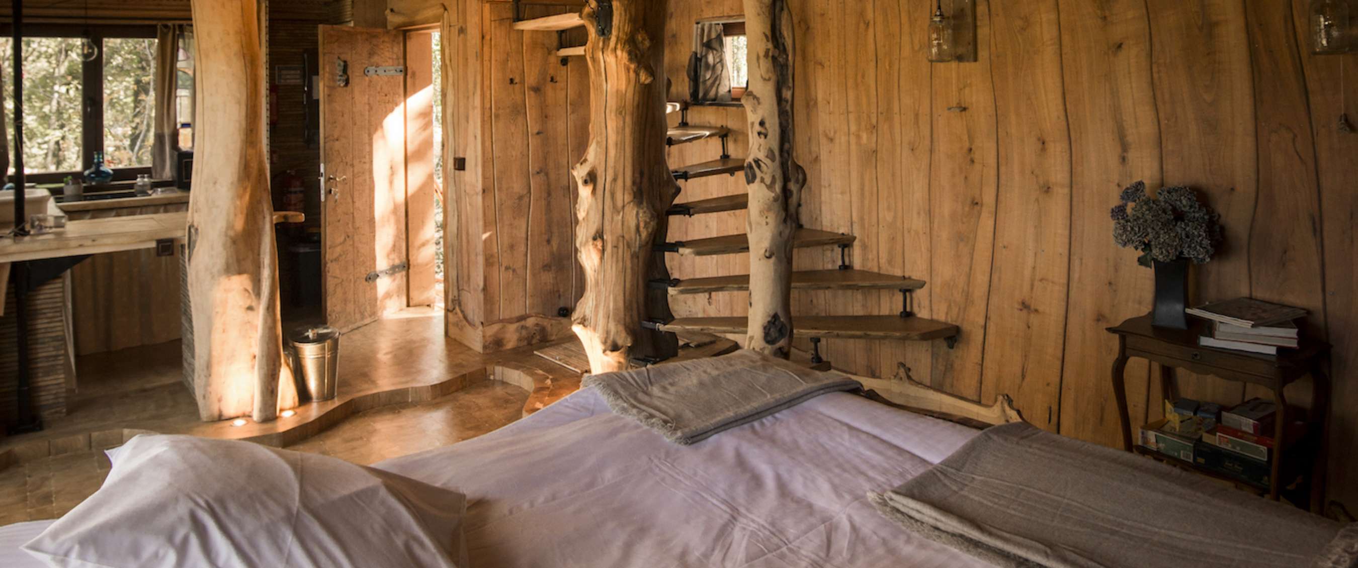 Cabane dans les arbres Mon lit dans l’arbre